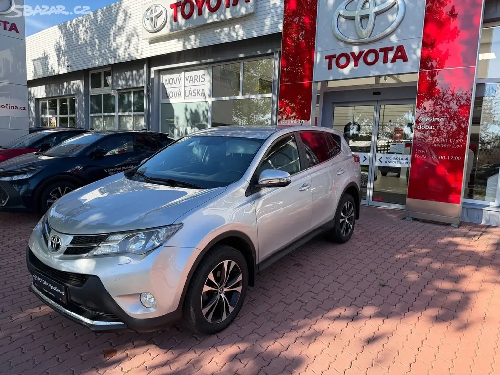 Toyota Rav4, 2.2 D-4D, 4X4, Automat, tažné